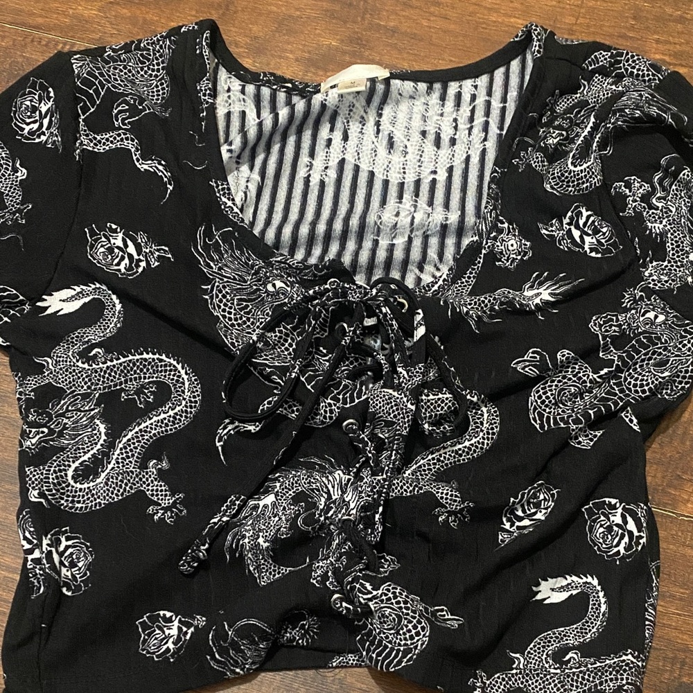 Black Dragon Print Women's Top